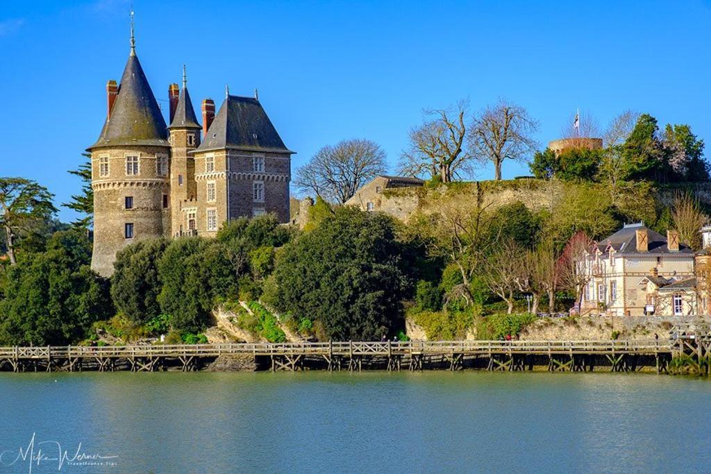 Appartement Pied-a-terre Proche Du Centre Et Commodites